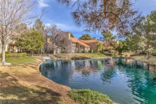 Photo #5: 2465724 Listing