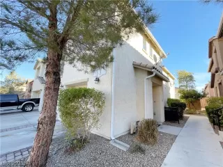 Photo #2: 2465818 Listing 