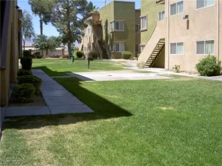 Photo #1: 2465854 Listing