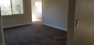 Photo #4: 2465854 Listing