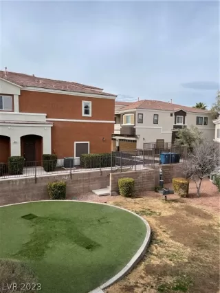 Photo #1: 2465858 Listing