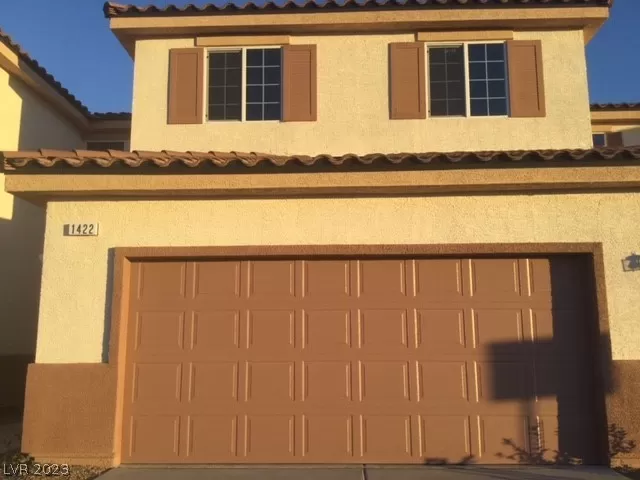 MLS: 2465876 Condo For Sale