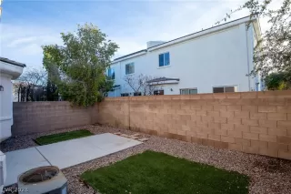 Photo #6: 2465901 Listing 