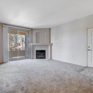 Photo #2: 2465925 Listing