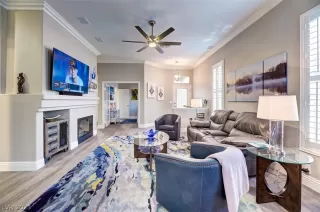 Photo #1: 2465962 Listing 