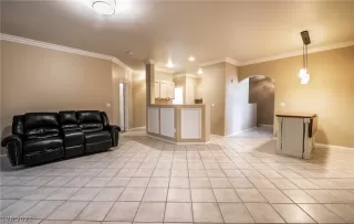 Photo #4: 2466054 Listing 