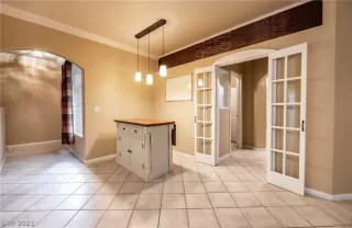 Photo #6: 2466054 Listing 