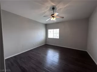 Photo #2: 2466066 Listing 