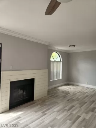 Photo #5: 2466111 Listing