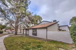 Photo #2: 2466151 Listing 