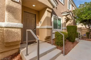 Photo #1: 2466202 Listing