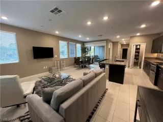 Photo #1: 2466274 Listing