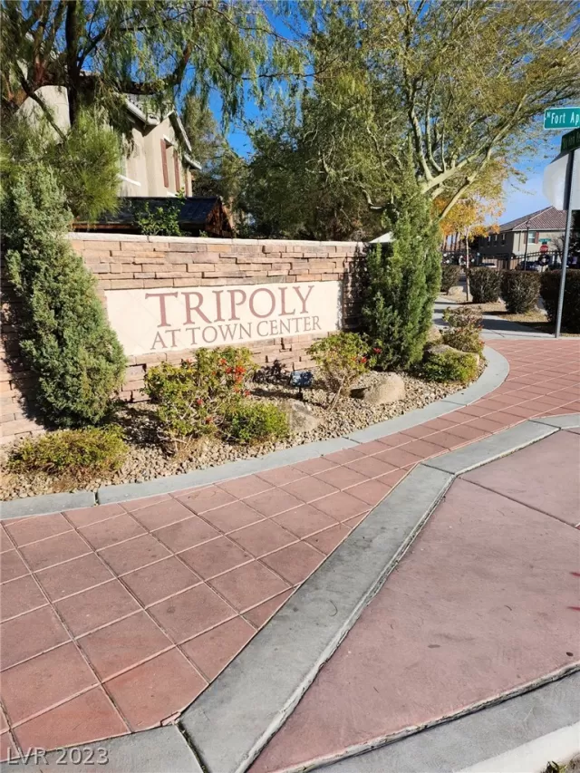 MLS: 2466323 Condo For Sale