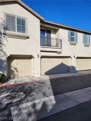 Photo #1: 2466323 Listing 