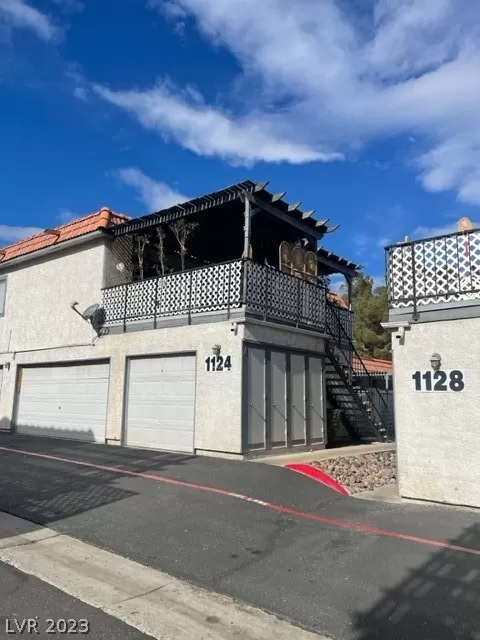 MLS: 2466365 Condo For Sale