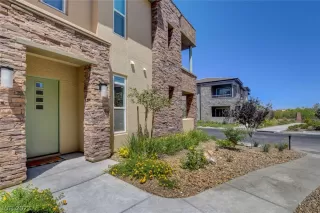 Photo #5: 2466370 Listing