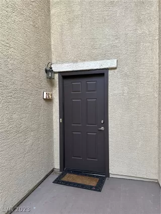 Photo #3: 2466378 Listing 