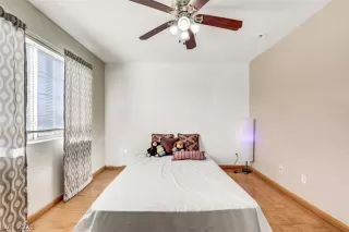 Photo #4: 2466453 Listing