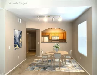 Photo #2: 2466482 Listing