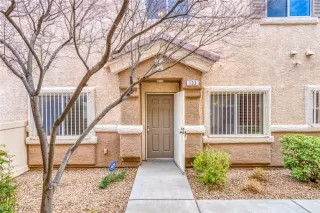 Photo #3: 2466489 Listing