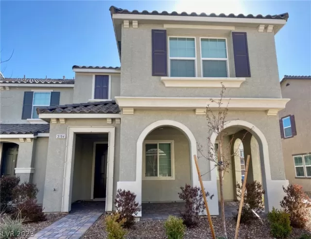 MLS: 2466491 Condo For Sale