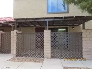 Photo #6: 2466553 Listing 