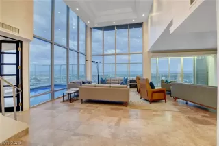 Photo #1: 2466580 Listing 