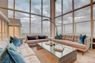 Photo #4: 2466580 Listing 