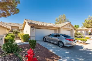 Photo #1: 2466672 Listing