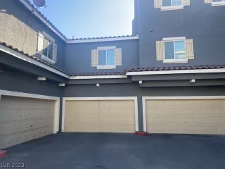 Photo #1: 2466729 Listing 