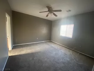 Photo #6: 2466729 Listing 