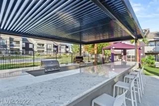 Photo #3: 2466753 Listing 