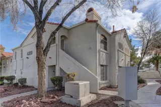 Photo #1: 2466868 Listing