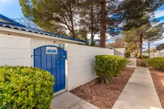 Photo #2: 2466874 Listing