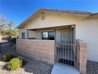 Photo #2: 2466931 Listing 