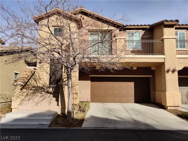 MLS: 2466987 Condo For Sale