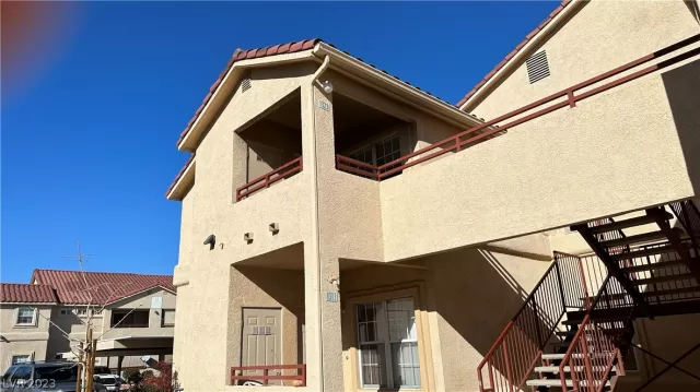 MLS: 2467021 Condo For Sale