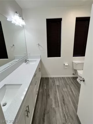 Photo #1: 2467023 Listing 