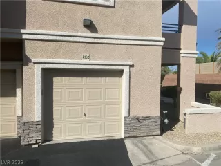 Photo #6: 2467049 Listing 