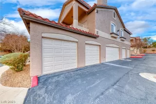 Photo #2: 2467088 Listing 