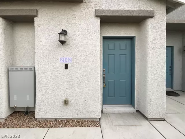 MLS: 2467106 Condo For Sale