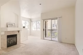 Photo #4: 2467151 Listing 