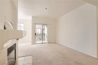 Photo #5: 2467151 Listing 