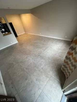 Photo #2: 2467167 Listing 