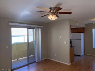 Photo #3: 2467177 Listing