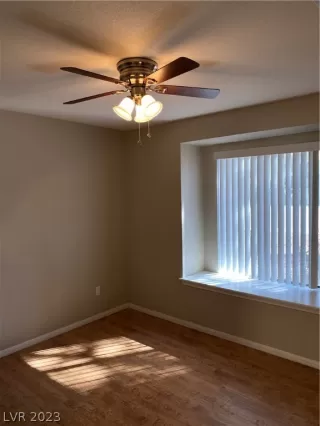 Photo #6: 2467177 Listing