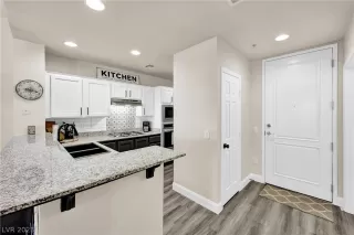 Photo #1: 2467214 Listing 