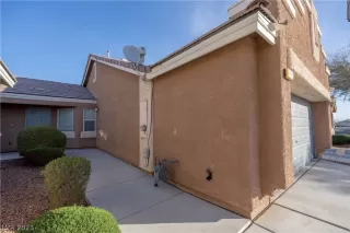 Photo #4: 2467240 Listing 