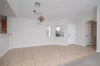 Photo #6: 2467240 Listing 