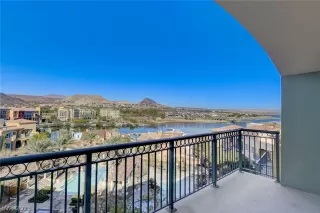 Photo #2: 2467253 Listing 